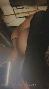 5608875