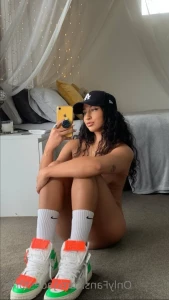 5581828