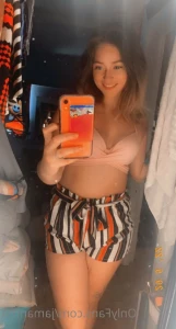 5557713