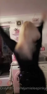 jamieleepinkymummy Onlyfans leaked video 5499498 on Hotleaks.tv