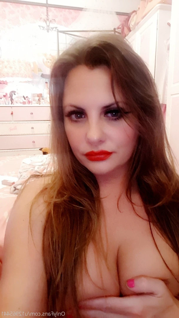 jamieleepinkymummy Onlyfans leaked photo 5676802 on Hotleaks.tv