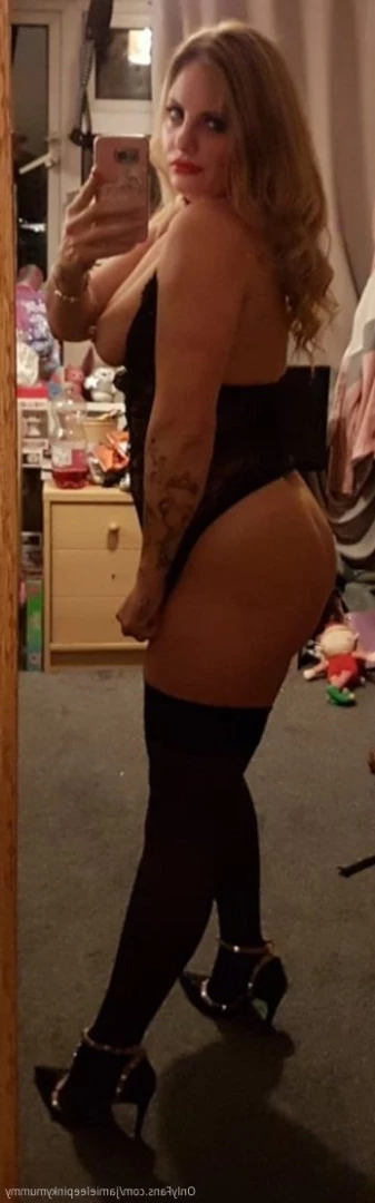 jamieleepinkymummy Onlyfans leaked photo 5678972 on Hotleaks.tv