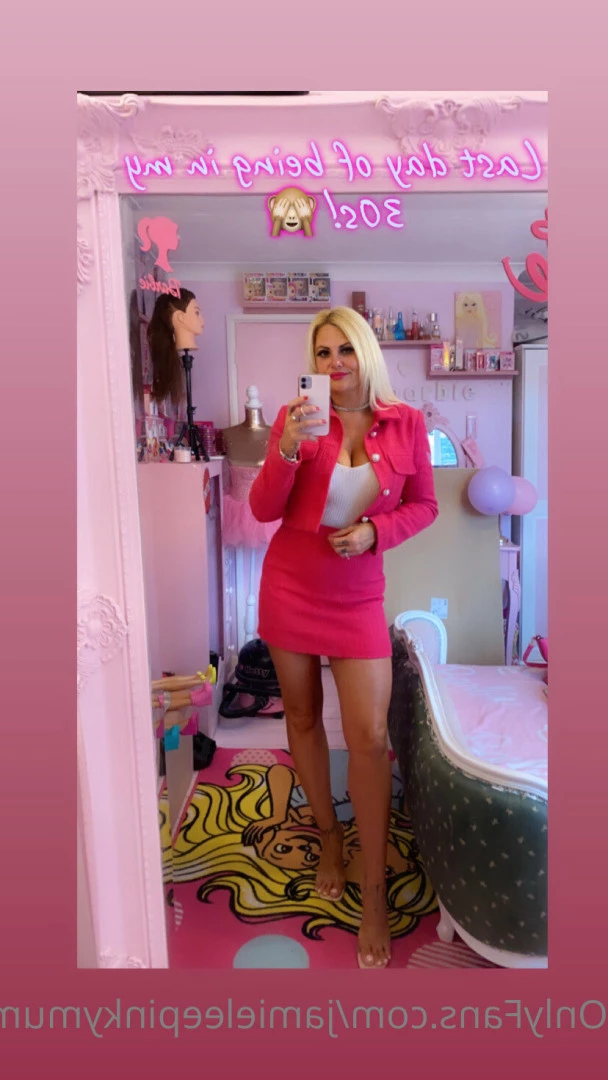 jamieleepinkymummy Onlyfans leaked photo 5681956 on Hotleaks.tv