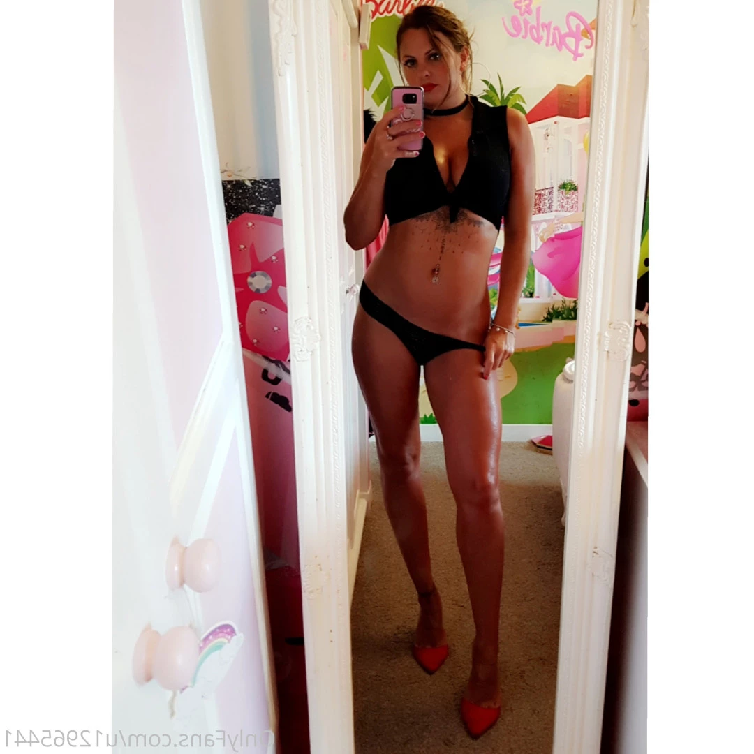 jamieleepinkymummy Onlyfans leaked photo 5683149 on Hotleaks.tv