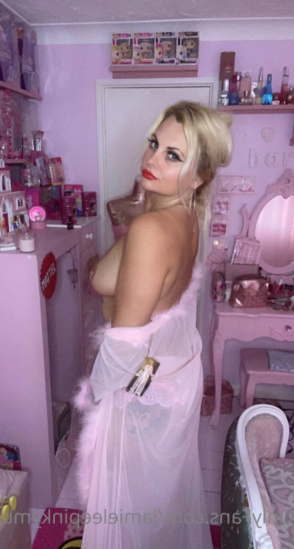 jamieleepinkymummy Onlyfans leaked photo 5684413 on Hotleaks.tv