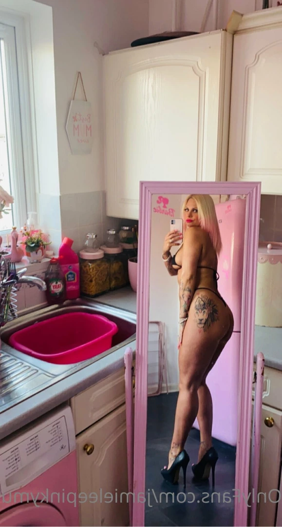 jamieleepinkymummy Onlyfans leaked photo 5690573 on Hotleaks.tv