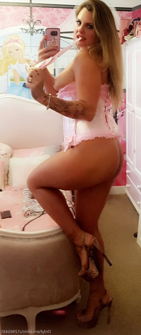 jamieleepinkymummy Onlyfans leaked photo 5691049 on Hotleaks.tv