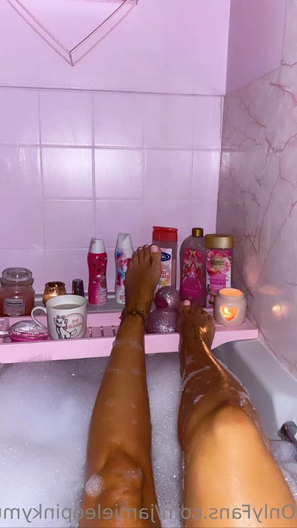 jamieleepinkymummy Onlyfans leaked photo 5691097 on Hotleaks.tv