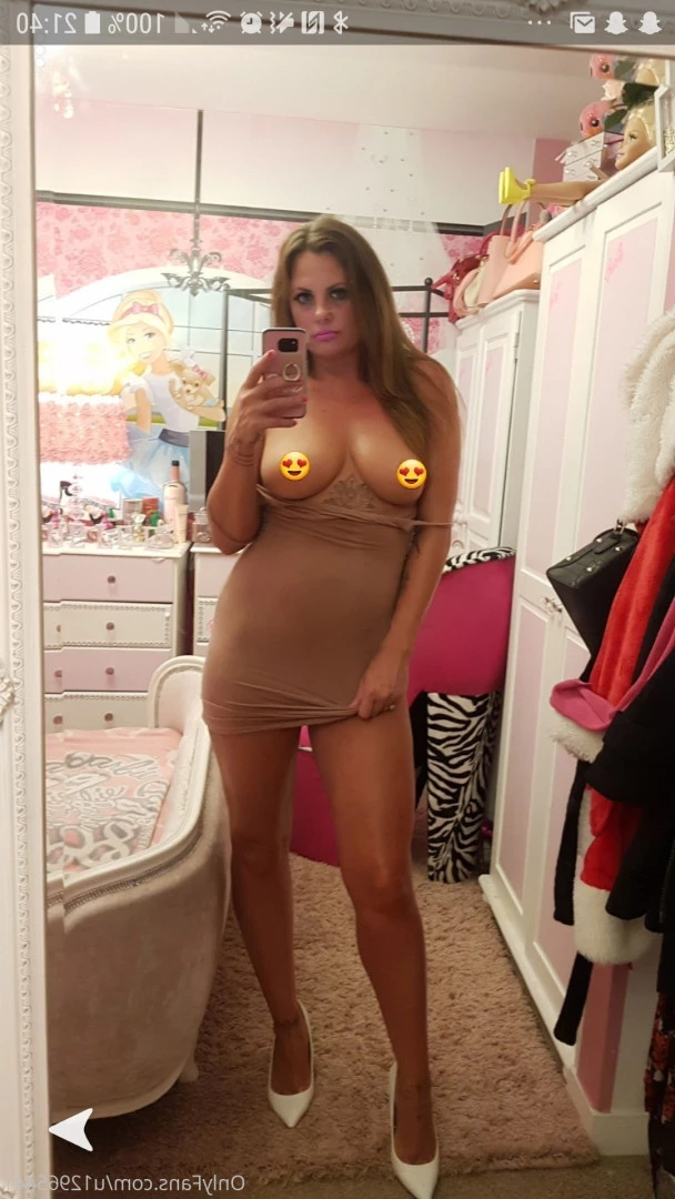 jamieleepinkymummy Onlyfans leaked photo 5692818 on Hotleaks.tv