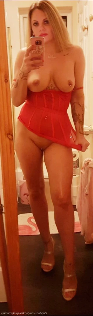 jamieleepinkymummy Onlyfans leaked photo 5695136 on Hotleaks.tv