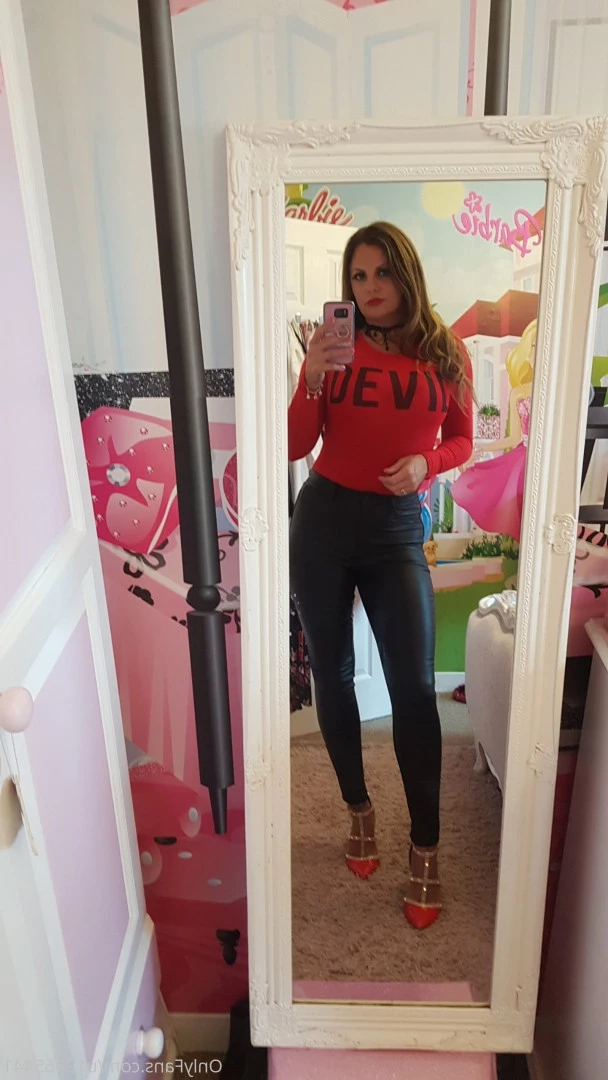 jamieleepinkymummy Onlyfans leaked photo 5695231 on Hotleaks.tv