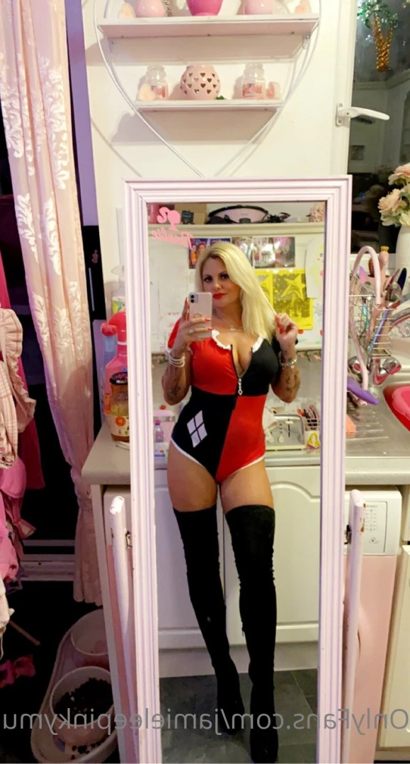 jamieleepinkymummy Onlyfans leaked photo 5695584 on Hotleaks.tv