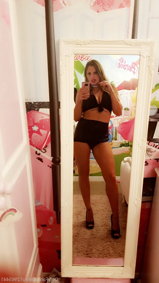 jamieleepinkymummy Onlyfans leaked photo 5695824 on Hotleaks.tv