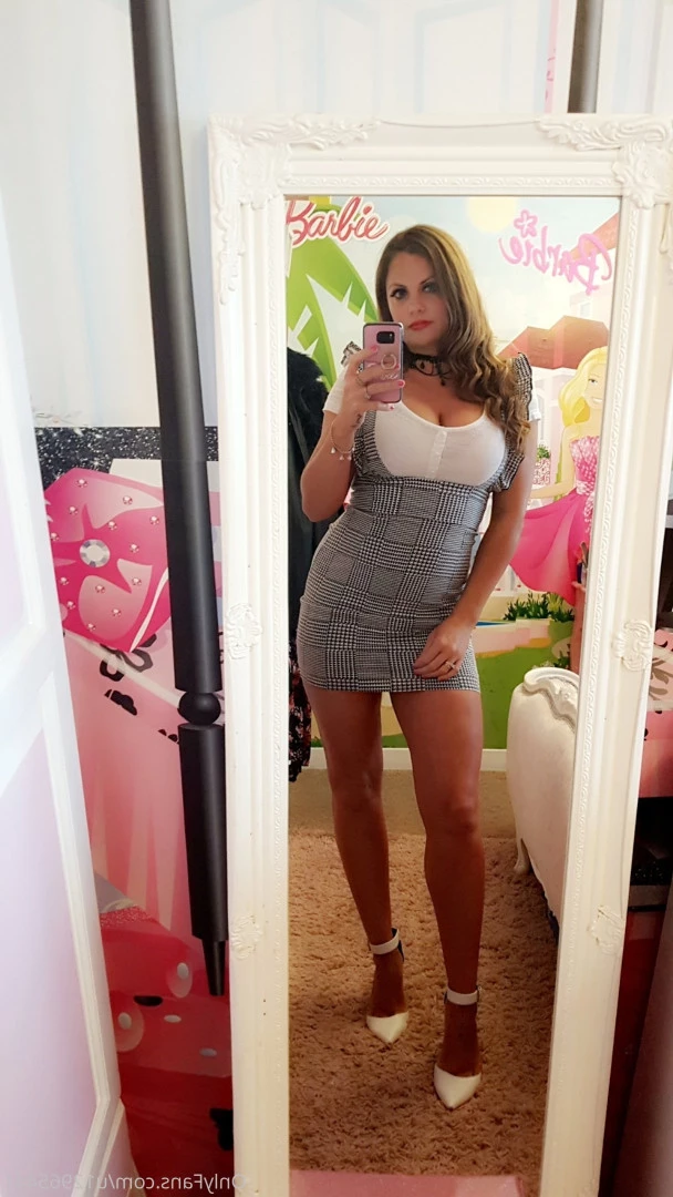 jamieleepinkymummy Onlyfans leaked photo 5698872 on Hotleaks.tv