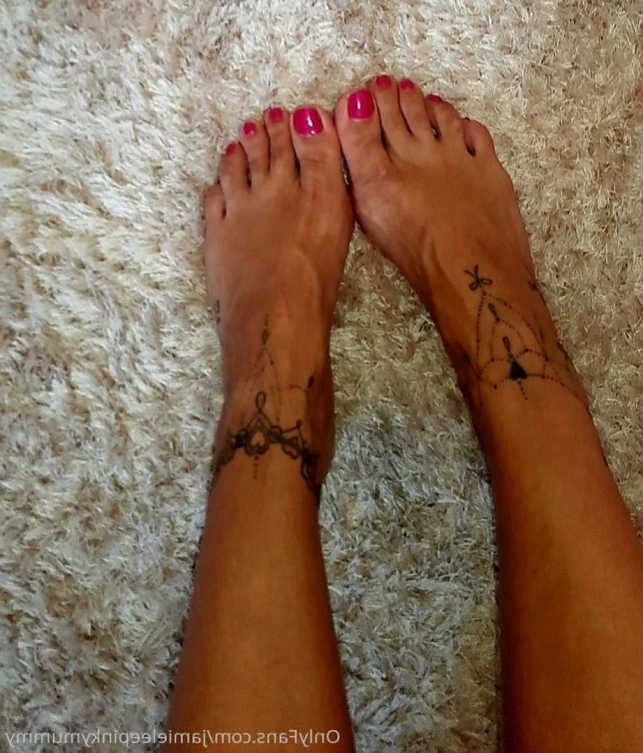 jamieleepinkymummy Onlyfans leaked photo 5699210 on Hotleaks.tv