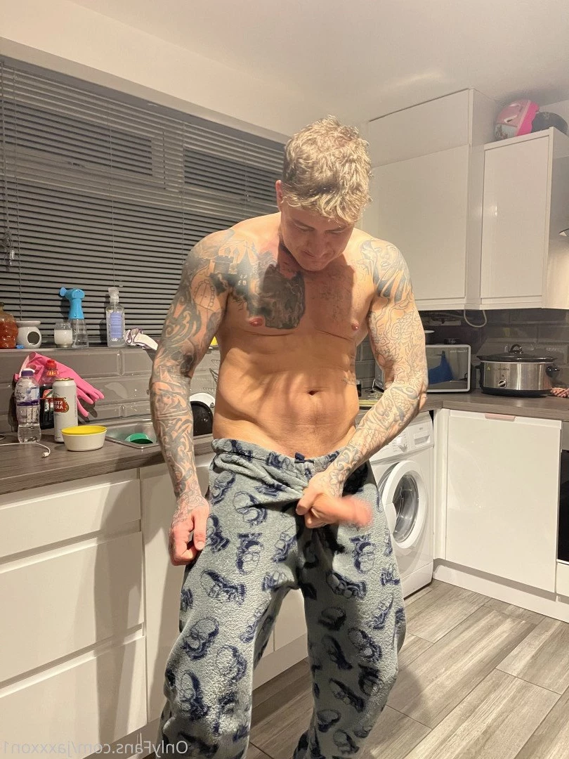 GeordieJaXXXson [ geordiejaxxxon ] Onlyfans leaked photo 5431998 on Hotleaks.tv