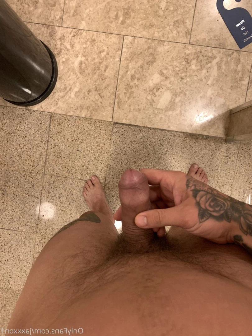 GeordieJaXXXson [ geordiejaxxxon ] Onlyfans leaked photo 5432570 on Hotleaks.tv