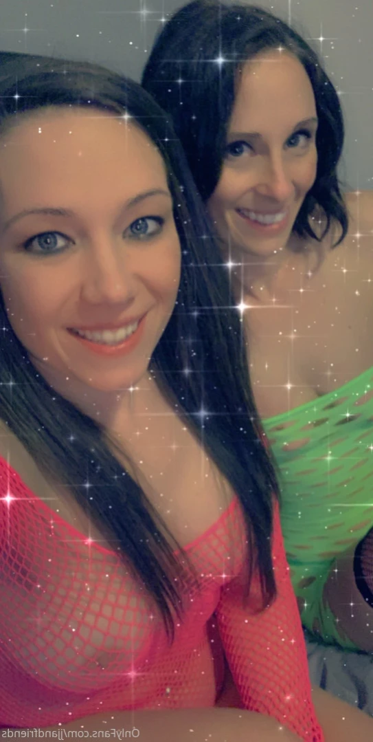 ⭐️ FREE ⭐️ FREE ⭐️ FREE ⭐️ [ jjandfriends ] Onlyfans leaked photo 13341802 on Hotleaks.tv