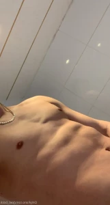 5723519