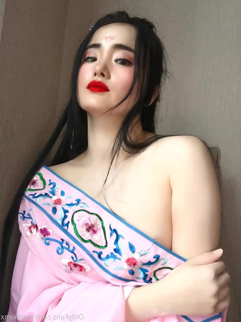 Jooni Kim [ joonikimx ] Onlyfans leaked photo 7947557 on Hotleaks.tv