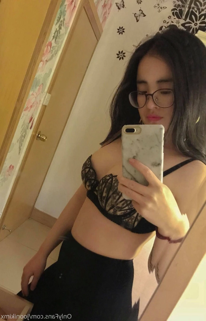 Jooni Kim [ joonikimx ] Onlyfans leaked photo 7947582 on Hotleaks.tv