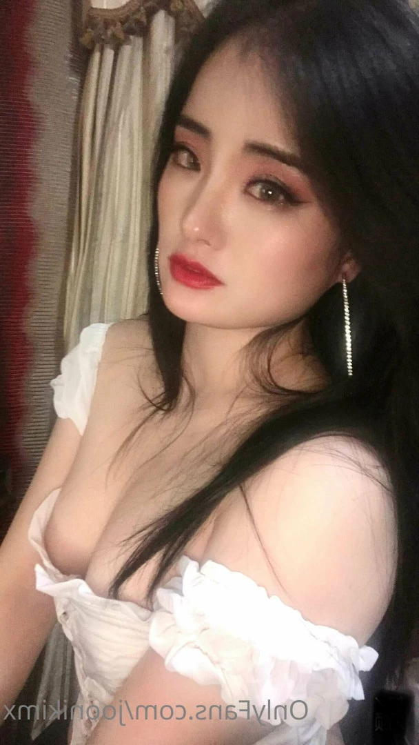 Jooni Kim [ joonikimx ] Onlyfans leaked photo 7948009 on Hotleaks.tv