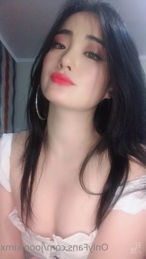 Jooni Kim [ joonikimx ] Onlyfans leaked photo 7948096 on Hotleaks.tv