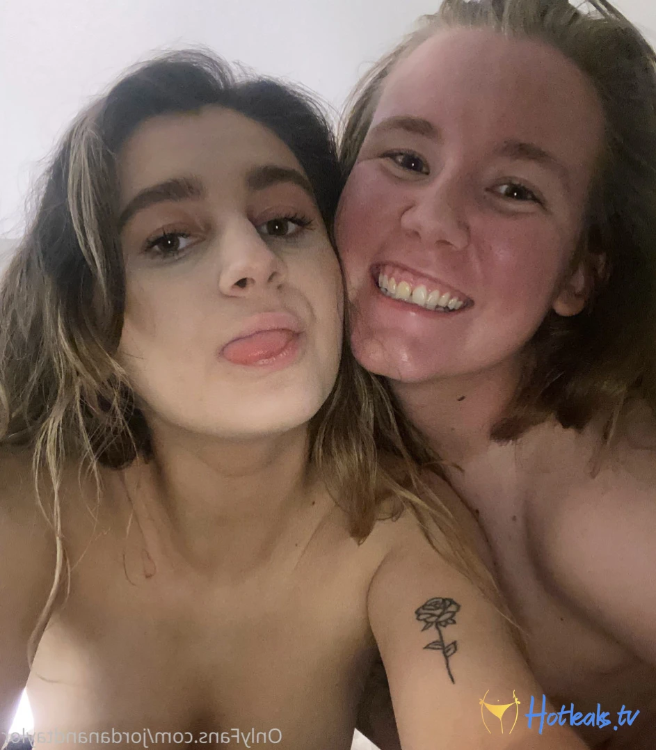 Jordan & Taylor [ jordanandtaylor ] Onlyfans leaked photo 5550574 on  Hotleaks.tv