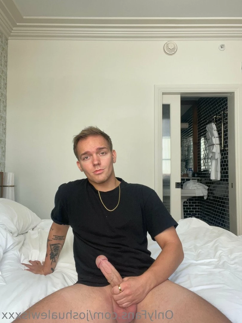 Joshua Lewis [ joshualewisxxx ] Onlyfans leaked photo 5415752 on Hotleaks.tv