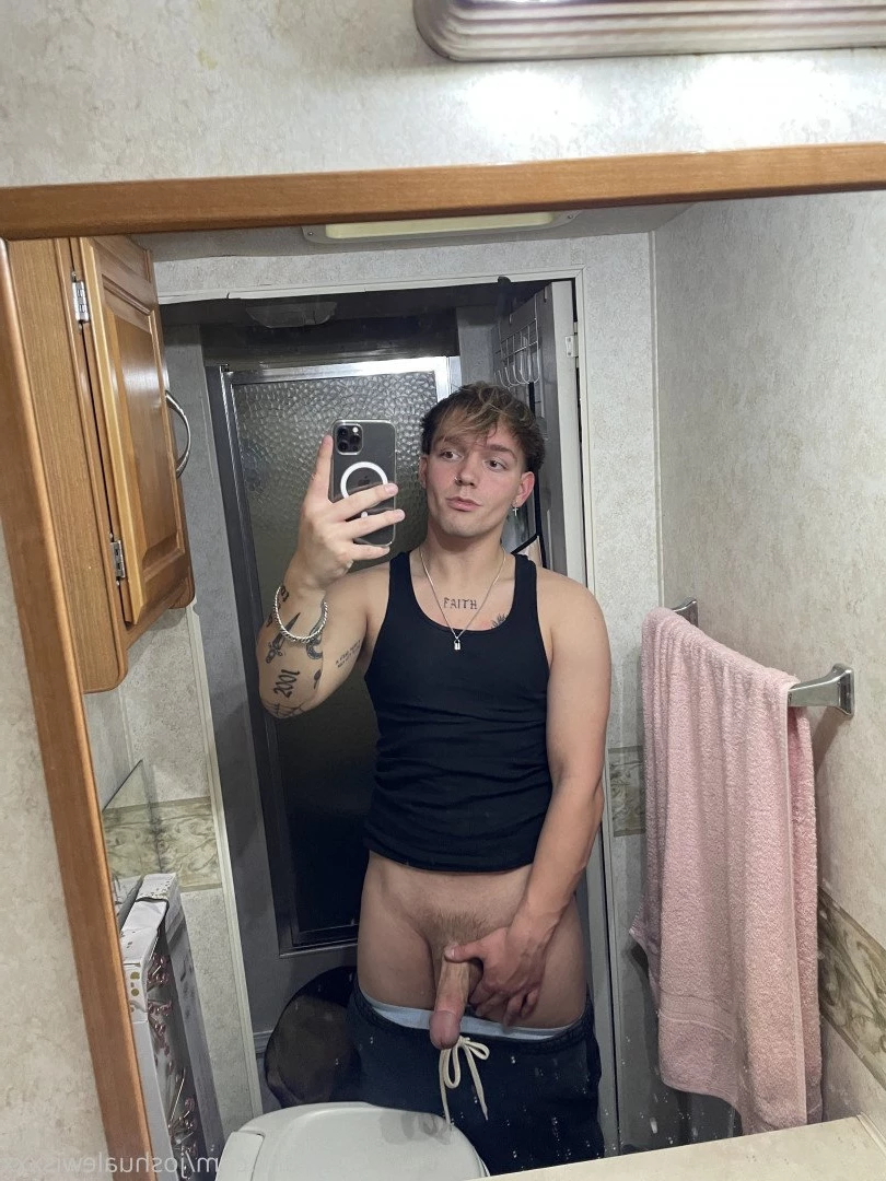 Joshua Lewis [ joshualewisxxx ] Onlyfans leaked photo 5417292 on Hotleaks.tv