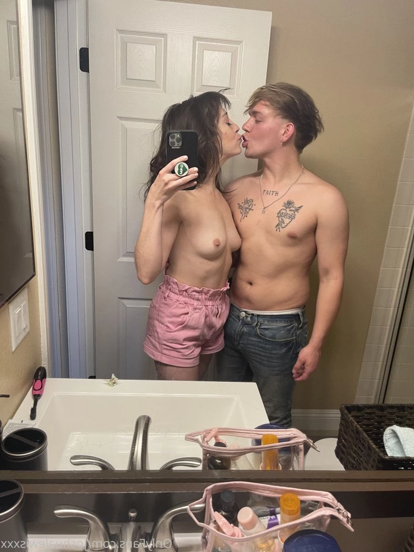 Joshua Lewis [ joshualewisxxx ] Onlyfans leaked photo 5422992 on Hotleaks.tv