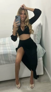 5733925