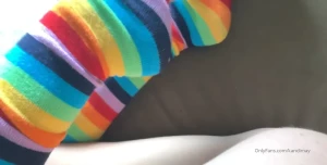 10572135