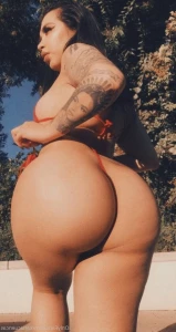 5402872