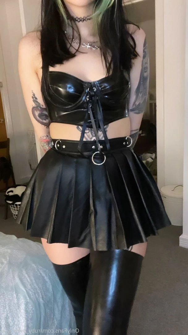 🖤 Ruby Hexx 🖤 top 0.3% [ hexx_girl ] Onlyfans leaked photo 481354 on Hotleaks.tv