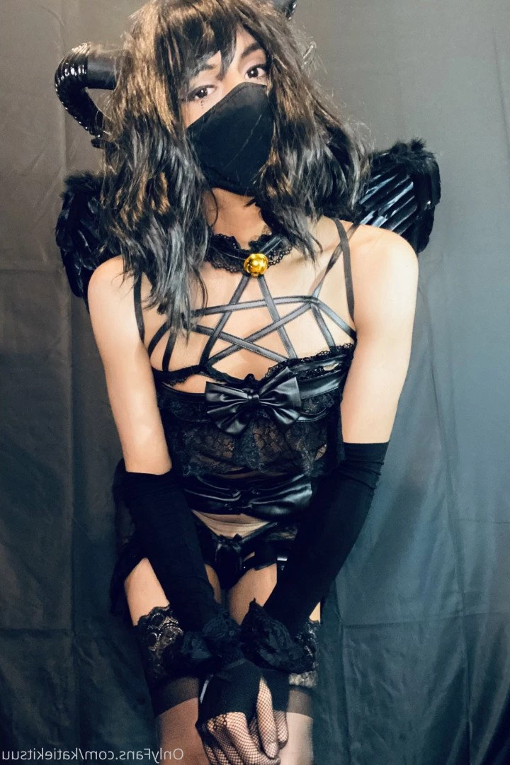 KatieKitsune [ katiekitsuu ] Onlyfans leaked photo 5460234 on Hotleaks.tv