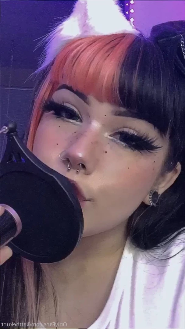 Kat [ katthekunt ] Onlyfans leaked photo 11146486 on Hotleaks.tv