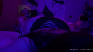 Kat [ katthekunt ] Onlyfans leaked video 11777652 on Hotleaks.tv