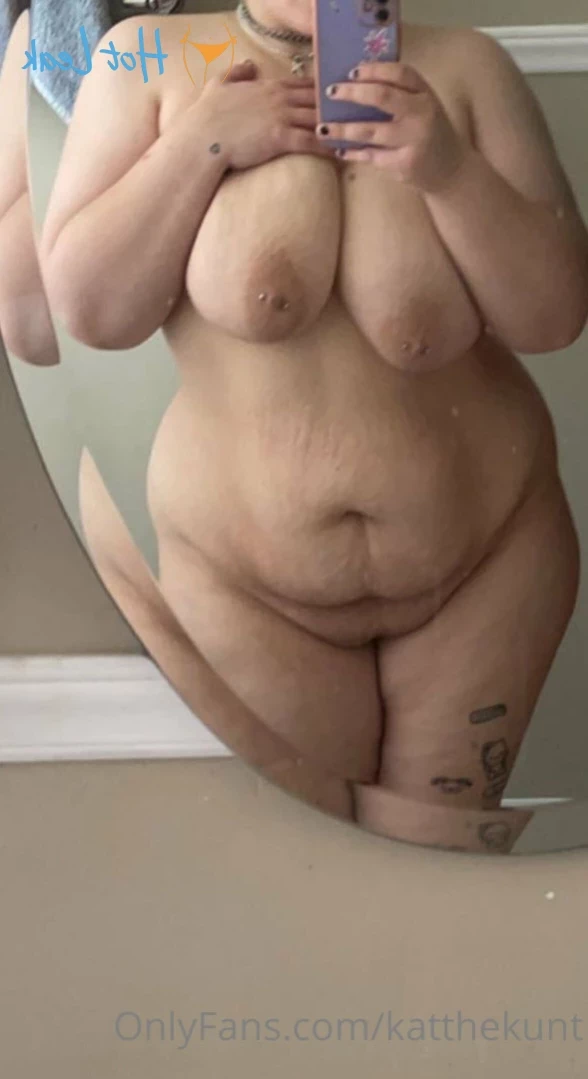 Kat [ katthekunt ] Onlyfans leaked photo 13797079 on Hotleaks.tv