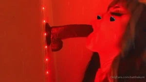 Kat [ katthekunt ] Onlyfans leaked video 14090924 on Hotleaks.tv