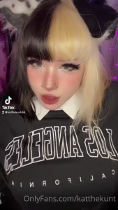 Kat [ katthekunt ] Onlyfans leaked video 14091023 on Hotleaks.tv