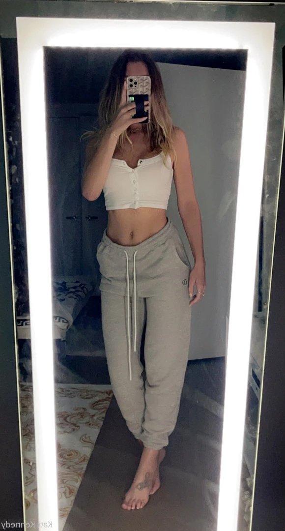 🧘🏼‍♀️𝗬𝗢𝗚𝗜 𝗞𝗔𝗧𝗧 💕 [ kattkennedy ] Onlyfans leaked photo 5535509 on Hotleaks.tv