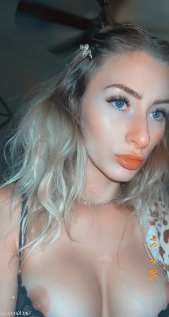 🧘🏼‍♀️𝗬𝗢𝗚𝗜 𝗞𝗔𝗧𝗧 💕 [ kattkennedy ] Onlyfans leaked photo 5536629 on Hotleaks.tv