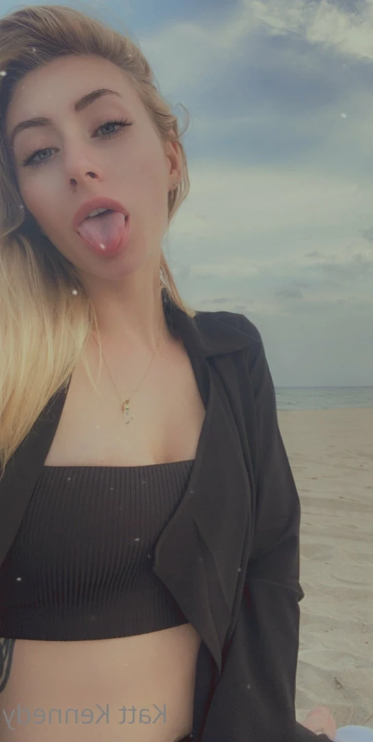 🧘🏼‍♀️𝗬𝗢𝗚𝗜 𝗞𝗔𝗧𝗧 💕 [ kattkennedy ] Onlyfans leaked photo 5536795 on Hotleaks.tv