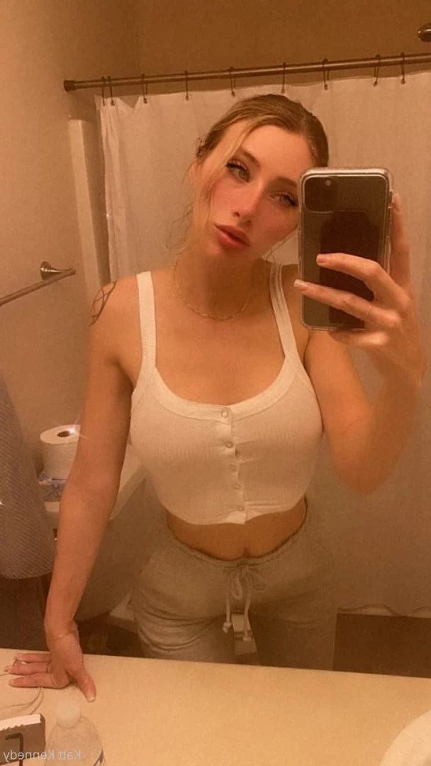 🧘🏼‍♀️𝗬𝗢𝗚𝗜 𝗞𝗔𝗧𝗧 💕 [ kattkennedy ] Onlyfans leaked photo 5542319 on Hotleaks.tv