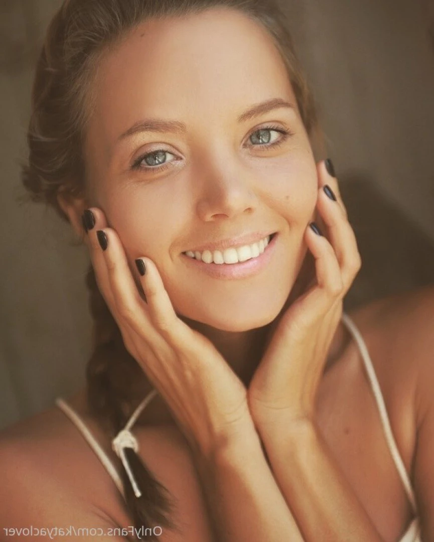 Katya Clover 🍀 natural beauty 💚 [ katyaclover ] Onlyfans leaked photo 5693532 on Hotleaks.tv
