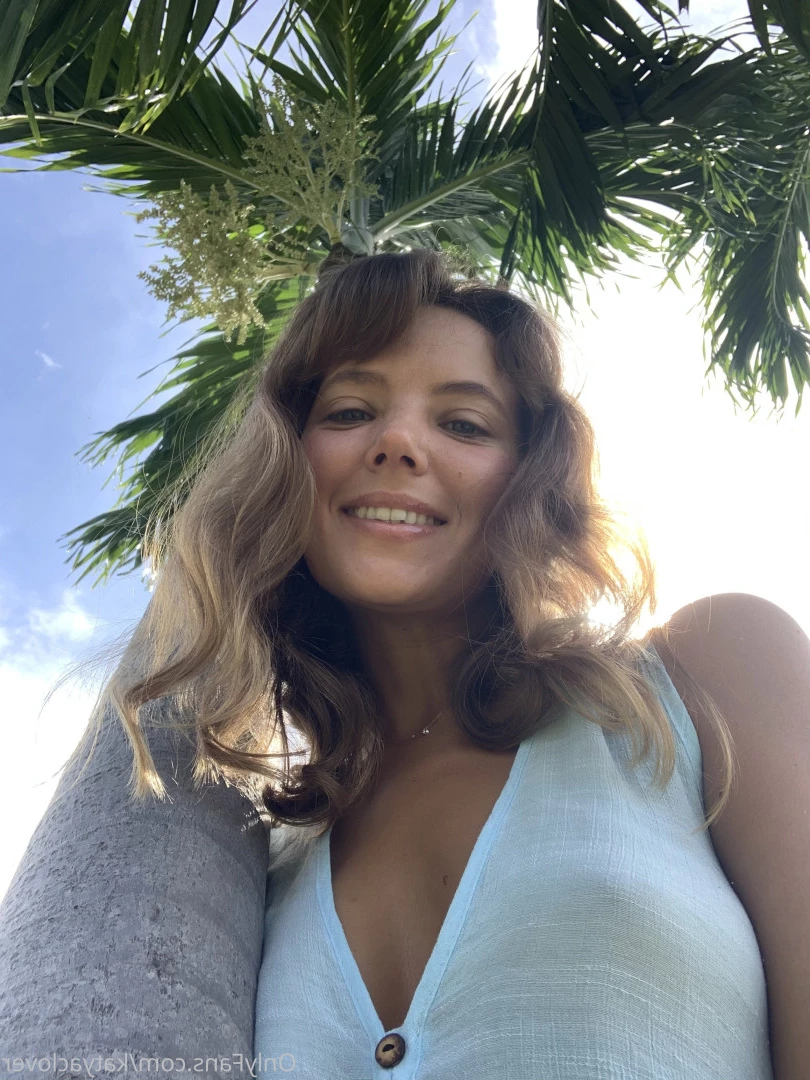 Katya Clover 🍀 natural beauty 💚 [ katyaclover ] Onlyfans leaked photo 5696503 on Hotleaks.tv
