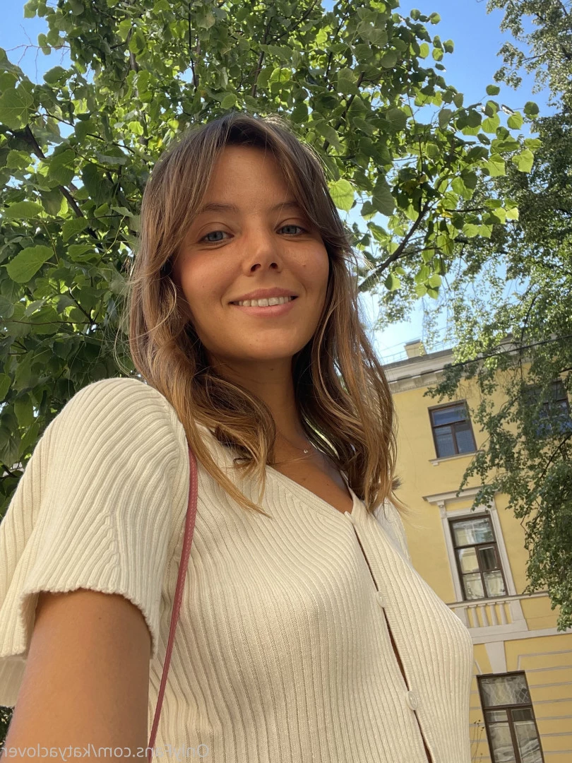 Katya Clover 🍀 natural beauty 💚 [ katyaclover ] Onlyfans leaked photo 9310725 on Hotleaks.tv