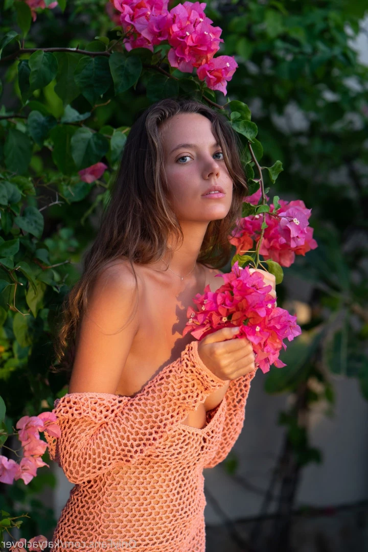 Katya Clover 🍀 natural beauty 💚 [ katyaclover ] Onlyfans leaked photo 9322075 on Hotleaks.tv