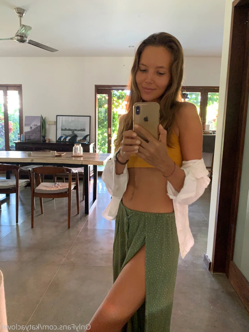 Katya Clover 🍀 natural beauty 💚 [ katyaclover ] Onlyfans leaked photo 9326303 on Hotleaks.tv